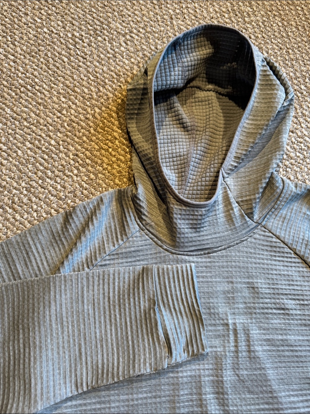 Micro-grid hoodie - lightweight - gray